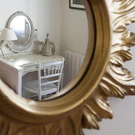 Rouge Orleans Apartment *